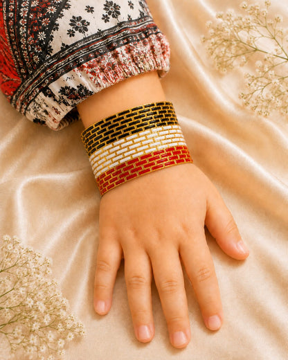 Coordinated Set of slim Stackable Bangles