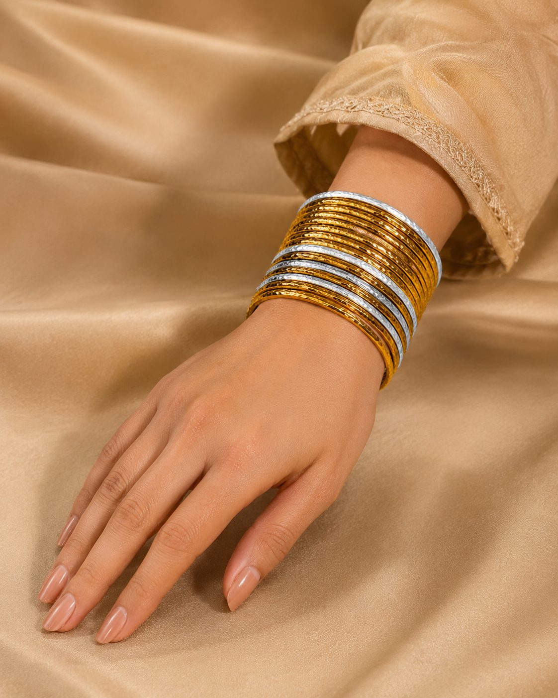 Radiant Ripple Bangle Set